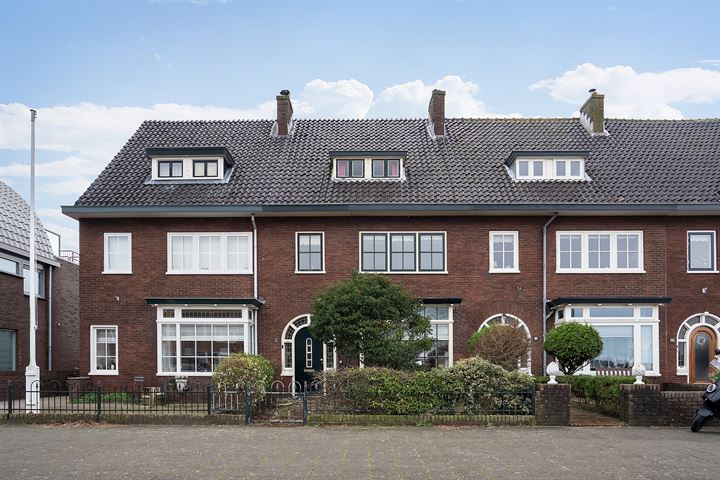 Linnaeusstraat 6 in IJmuiden foto
