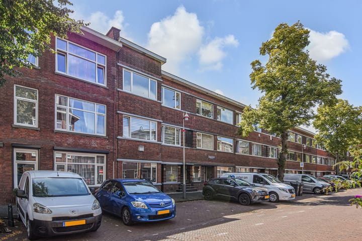Linnaeusstraat 66A in 's-Gravenhage foto
