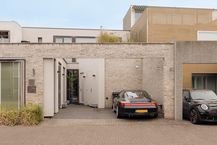 Lisdoddelaan 121 in Amsterdam foto