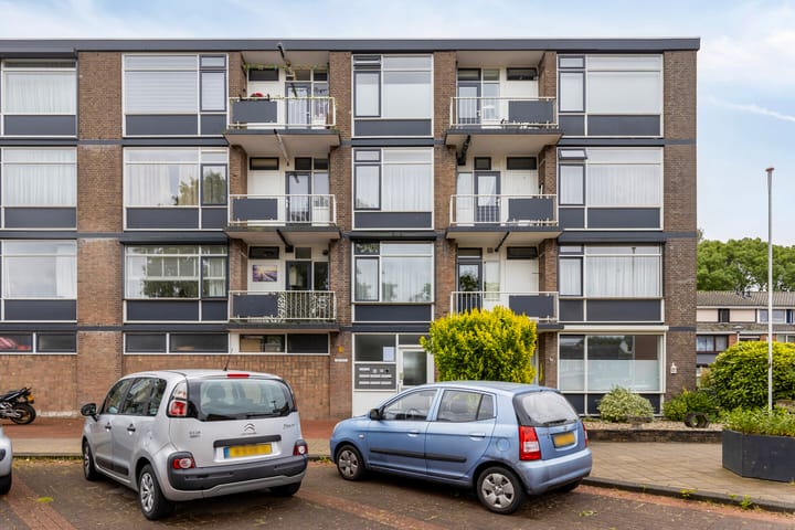 Lobeliaplein 3A in Spijkenisse foto