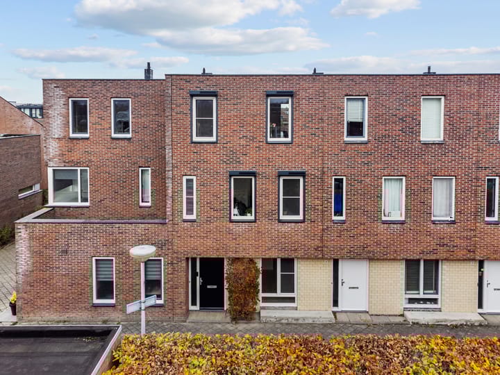 Lochemseberg 7 in De Meern