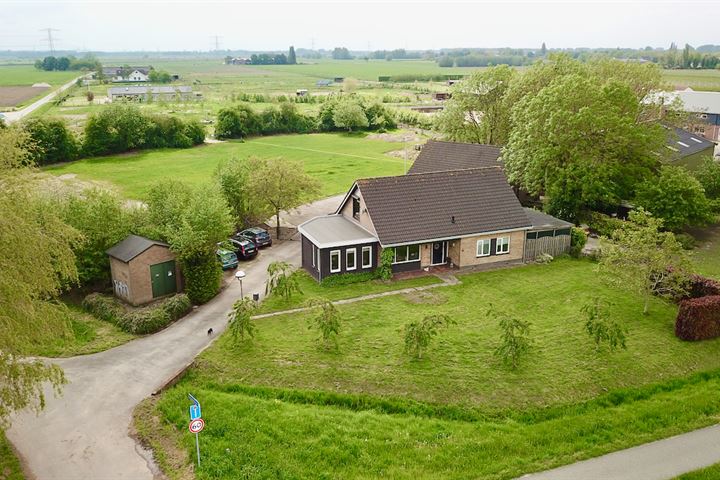 Lodderhoeksestraat 12 in Angeren foto