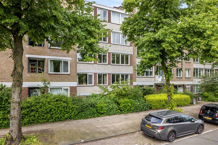 Loderlaan 1A in Utrecht foto