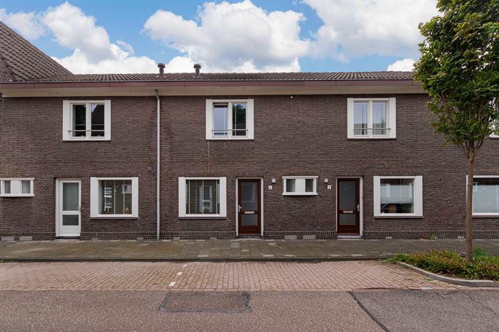 Lodewijk de Bisschopstraat 6 in Maastricht foto