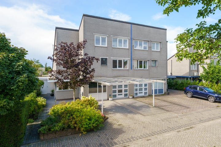 Loefzijde 21 in Almere foto