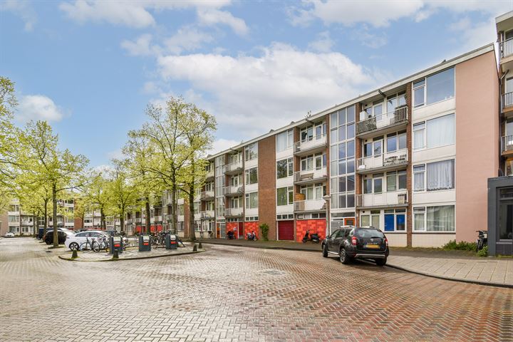 Loevestein 102 in Amsterdam foto