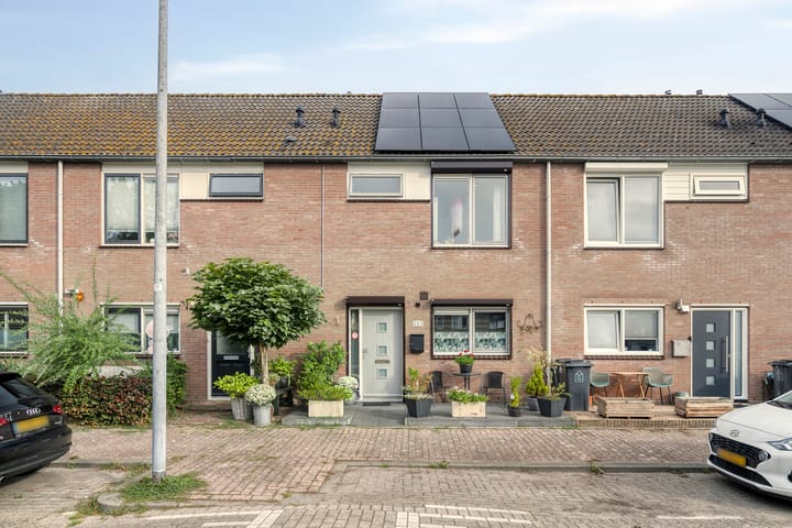 Loevesteinsingel 265 in Rotterdam