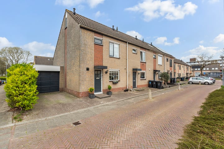 Loggerhof 1 in Rozenburg foto