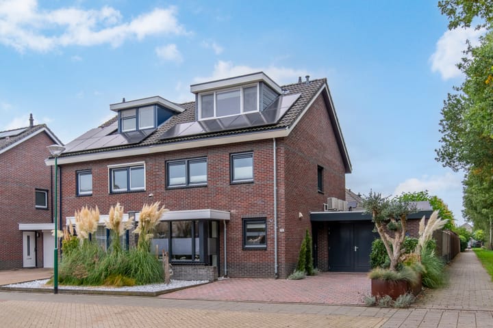 Longkruid 25 in Veenendaal foto