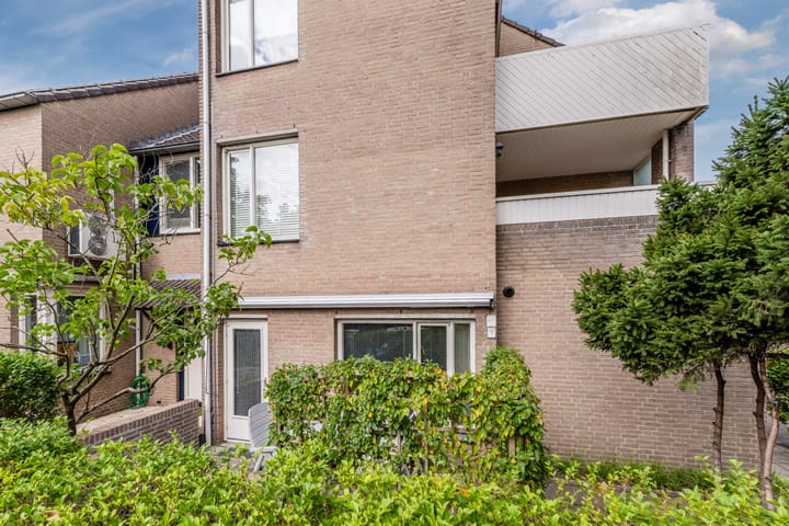 Looiersveld 54 in Rijen foto