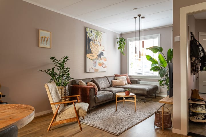 Loolaan 48 in Voorburg