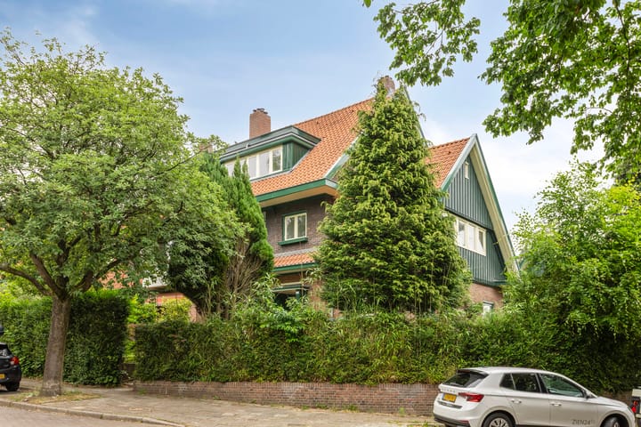 Lorentzlaan 2 in Arnhem foto