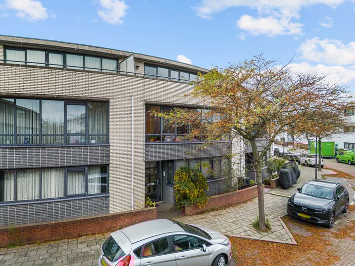 Lotte Beesestraat 18 in Leiden foto