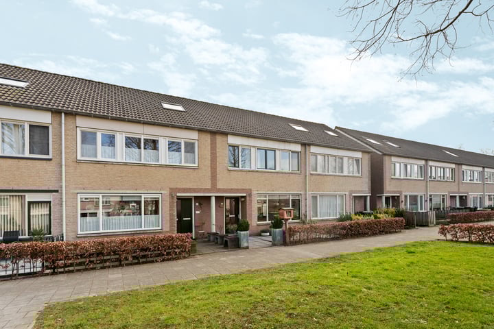 Lotusbloemweg 16 in Almere foto
