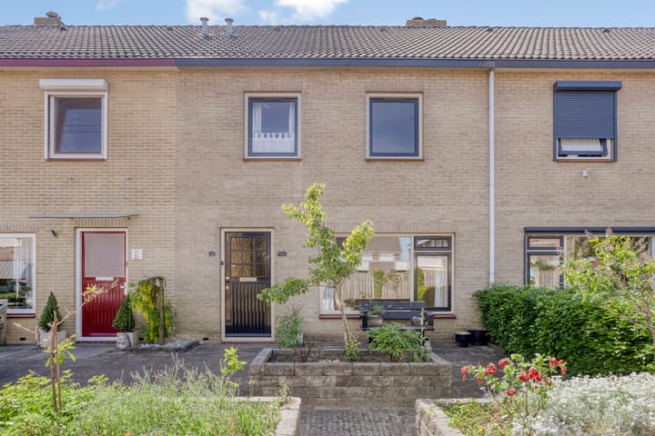 Louis Pasteurlaan 24 in IJsselmuiden foto