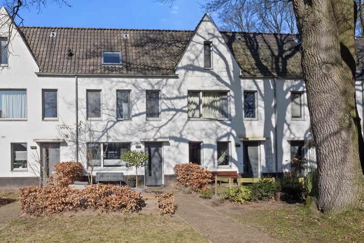Louise de Colignylaan 33 in Vught foto