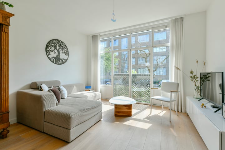 Louise de Colignystraat 36-H in Amsterdam foto