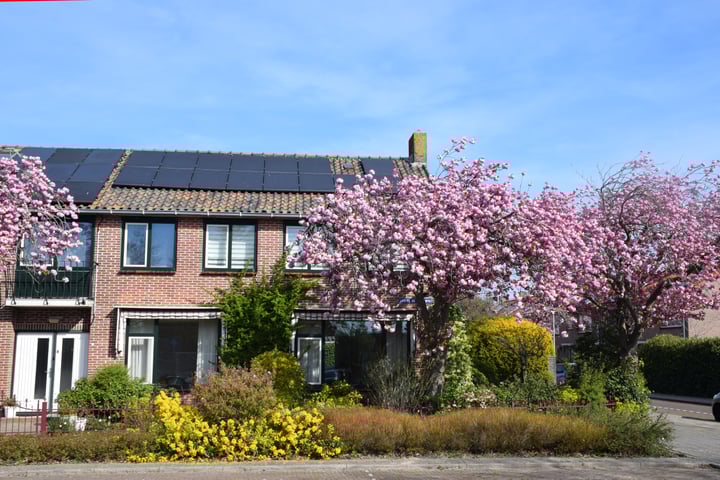 Louise de Colignystraat 5 in Noord-Scharwoude foto