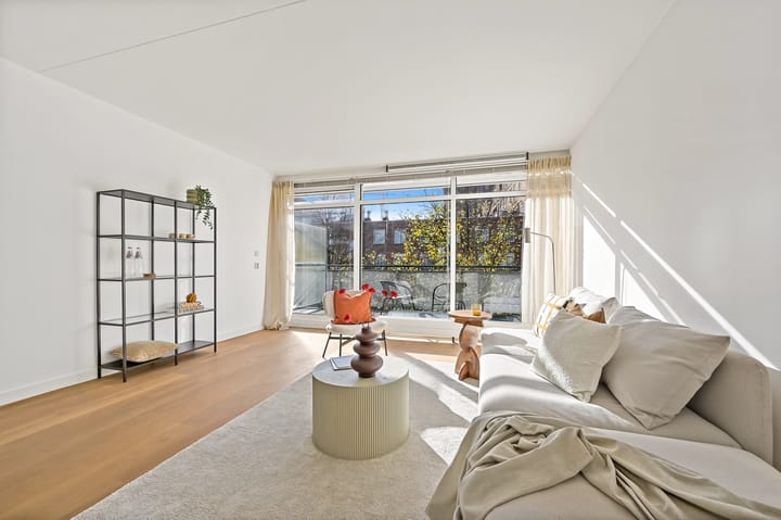 Louise Henriëttestraat 2D in 's-Gravenhage foto