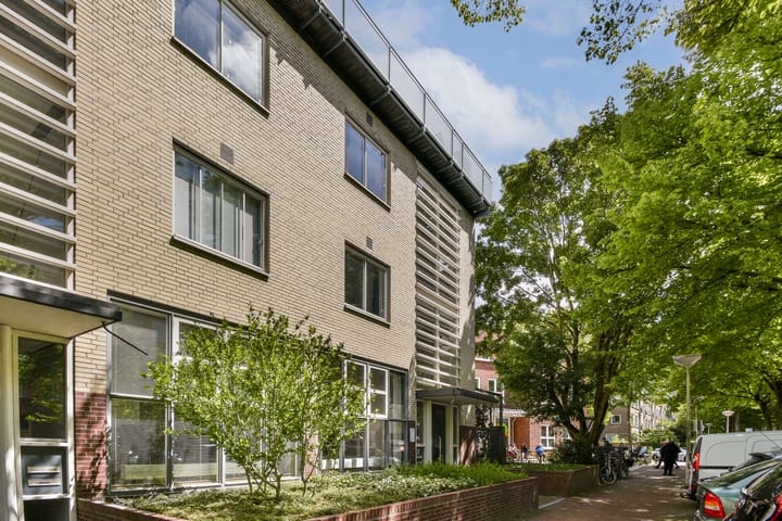 Louise Henriëttestraat 2X in 's-Gravenhage