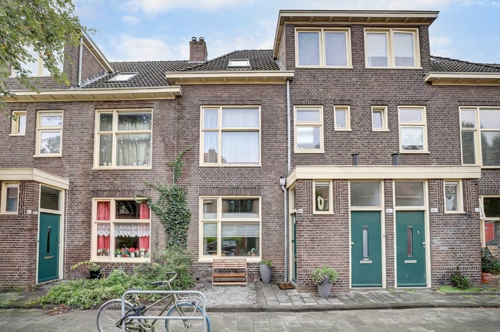 Louise Henriettestraat 44 in Groningen foto