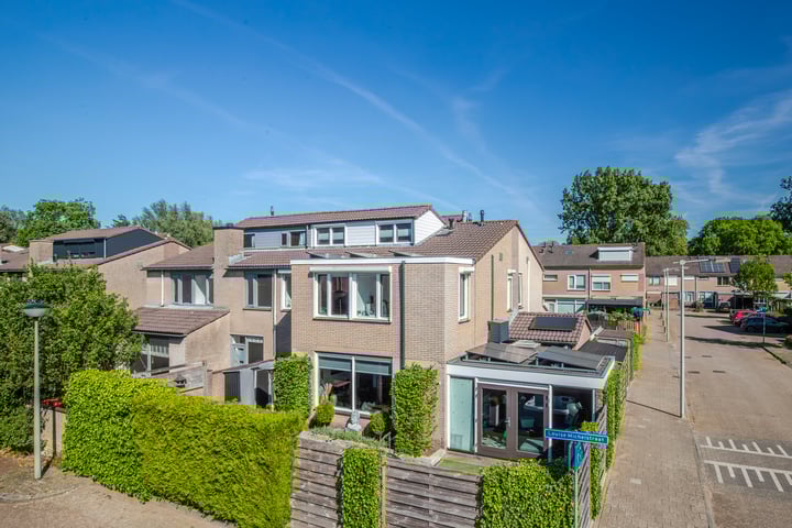 Louise Michelstraat 2 in Arnhem foto