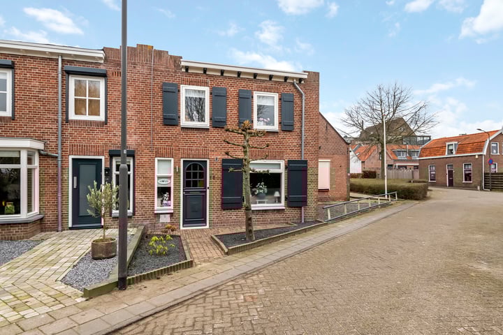 Lozestoep 13 in Werkendam foto