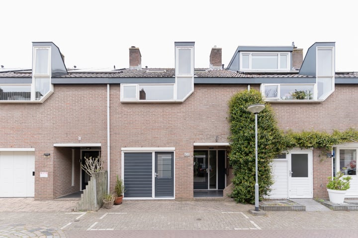 Foto van woning Luchtenburg 105, Dordrecht
