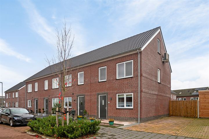 Luisch Hoflaan 29 in Broekhuizen foto