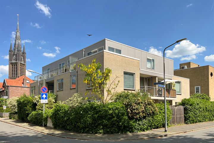 Luitgardeweg 39 in Hilversum foto