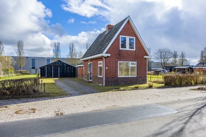 Lutjegasterweg 16 in Grootegast foto