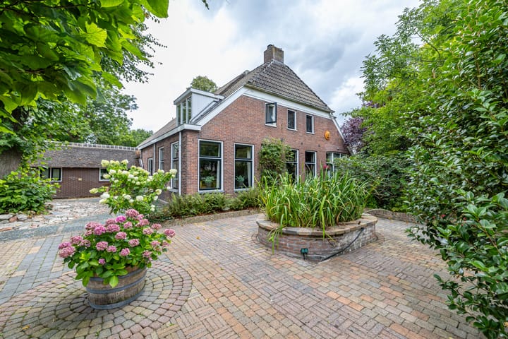 Luutkampenweg 8 in Yde