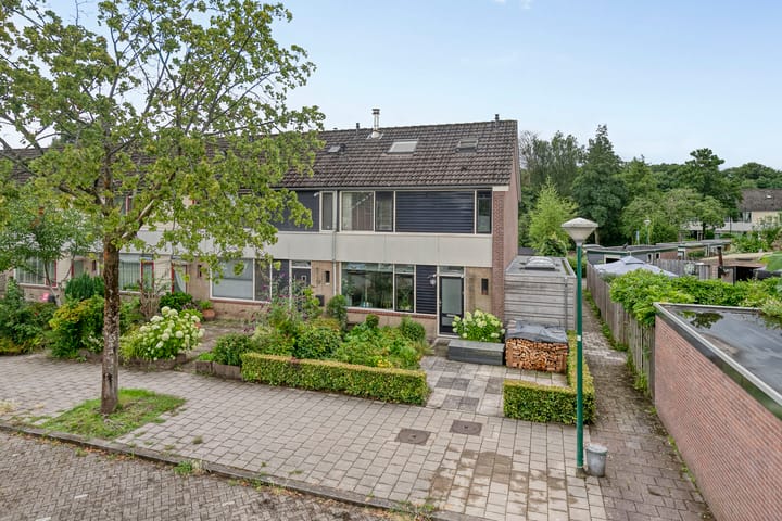 Luytenaarpad 10 in Soest