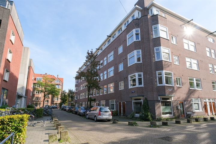 Luzacstraat 3-2 in Amsterdam foto