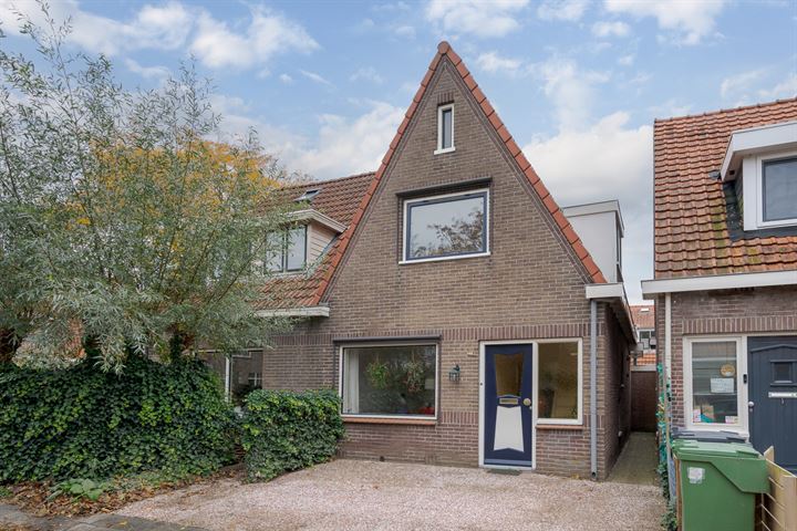 M A de Ruyterstraat 22 in Meppel foto