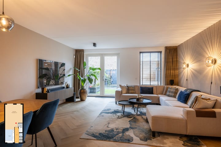 M C M de Grootstraat 13 in Schiedam