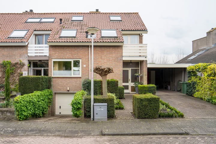 M.E.L. Westenburgstraat 11 in Schoonrewoerd foto