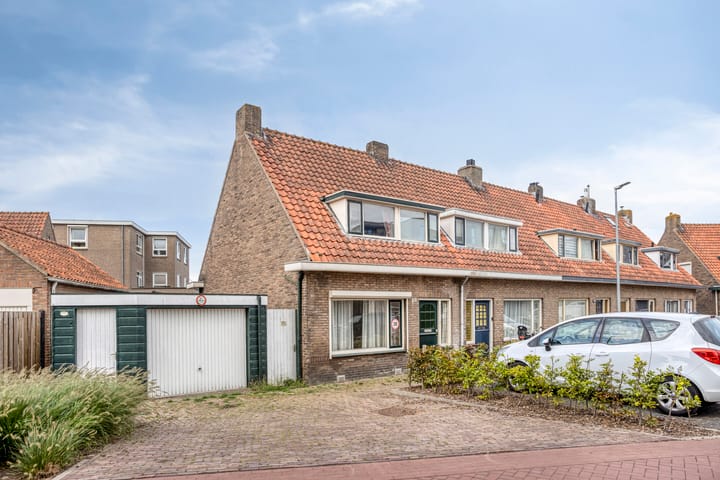 M.H.Trompstraat 33 in Goes foto