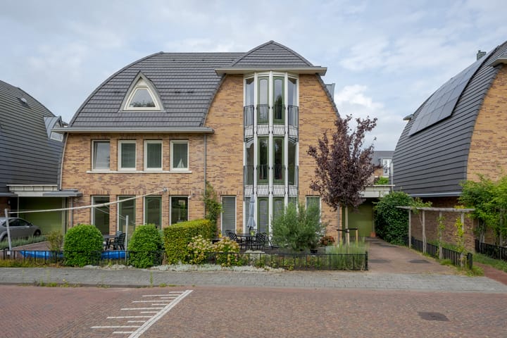M. Vasalisstraat 4 in Voorschoten foto