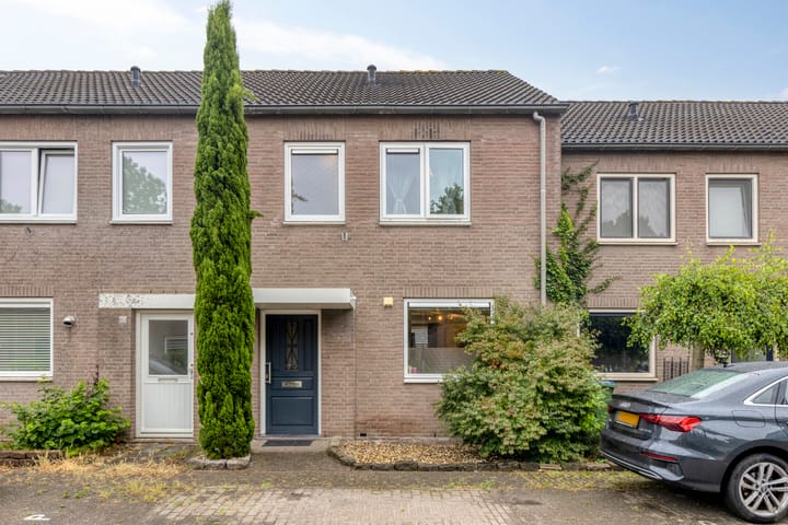 Maaibeemd 78 in Breda foto