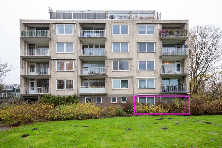 Maarten Lutherweg 238 in Amstelveen foto