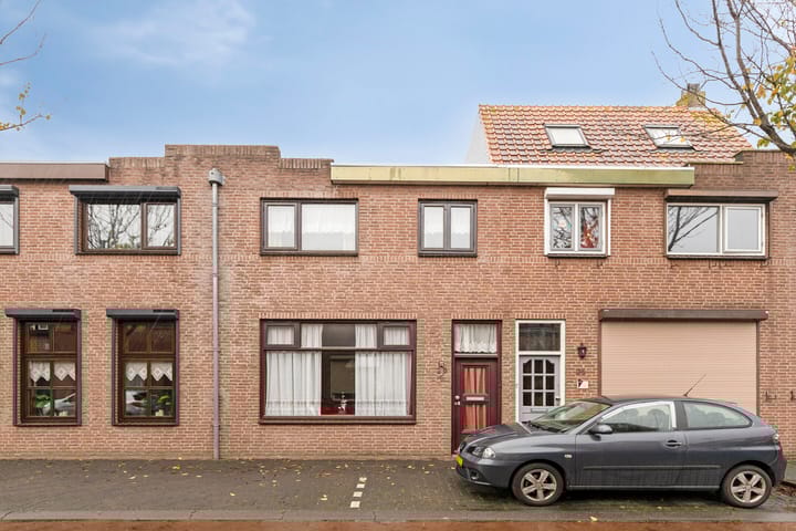 Maarten Trompstraat 26 in Bergen op Zoom foto