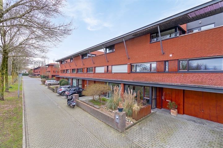 Maartveld 22 in Maastricht foto