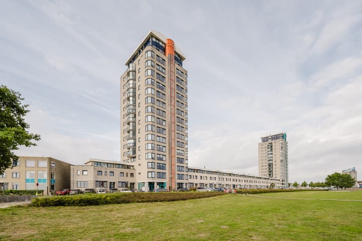 Maasboulevard 86 in Spijkenisse foto