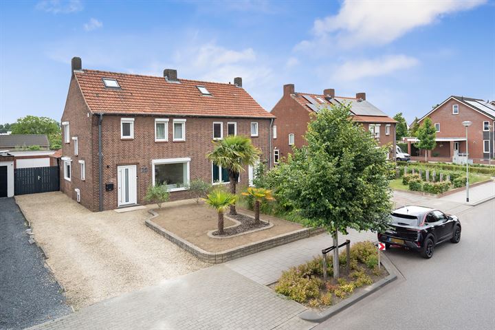 Maasbrachterweg 35 in Linne foto