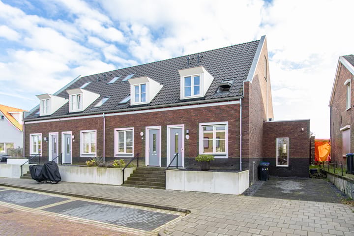 Foto van woning Maasdijk 2e, Heerewaarden