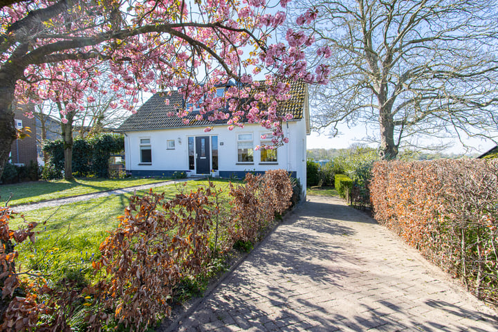 Maasdijk 5a in Nederhemert foto