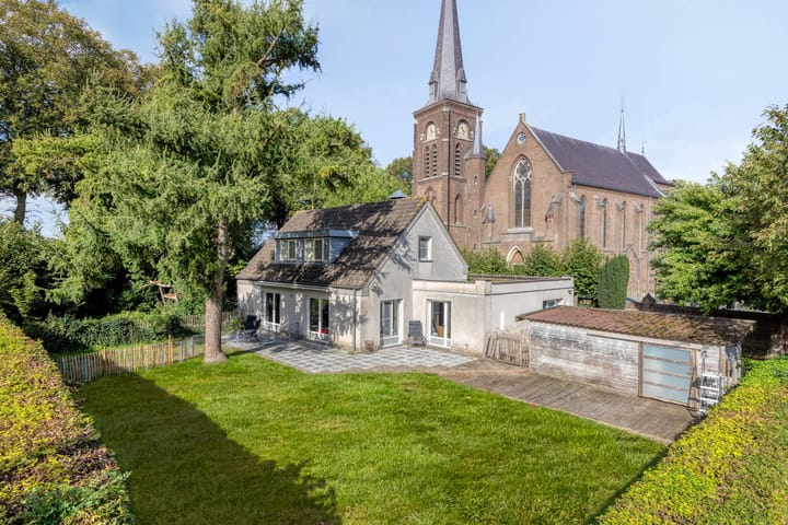 Maasdijk 70 in Demen foto