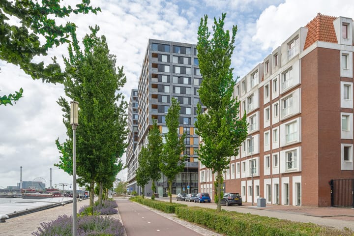 Maashaven N.z. 603 in Rotterdam foto