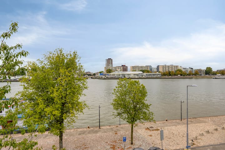 Maaskade 22C in Rotterdam foto